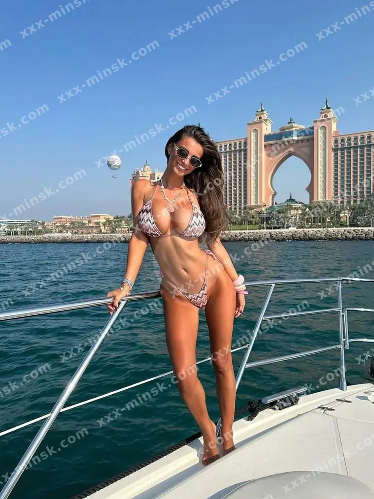 Полина, 27