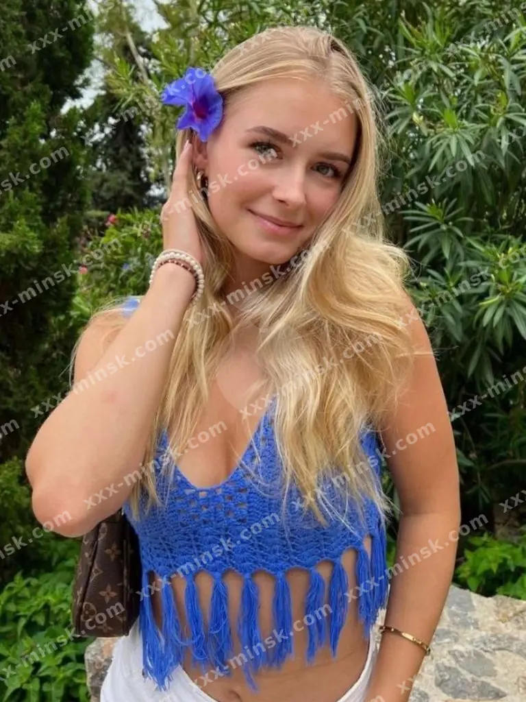 Есения, 26