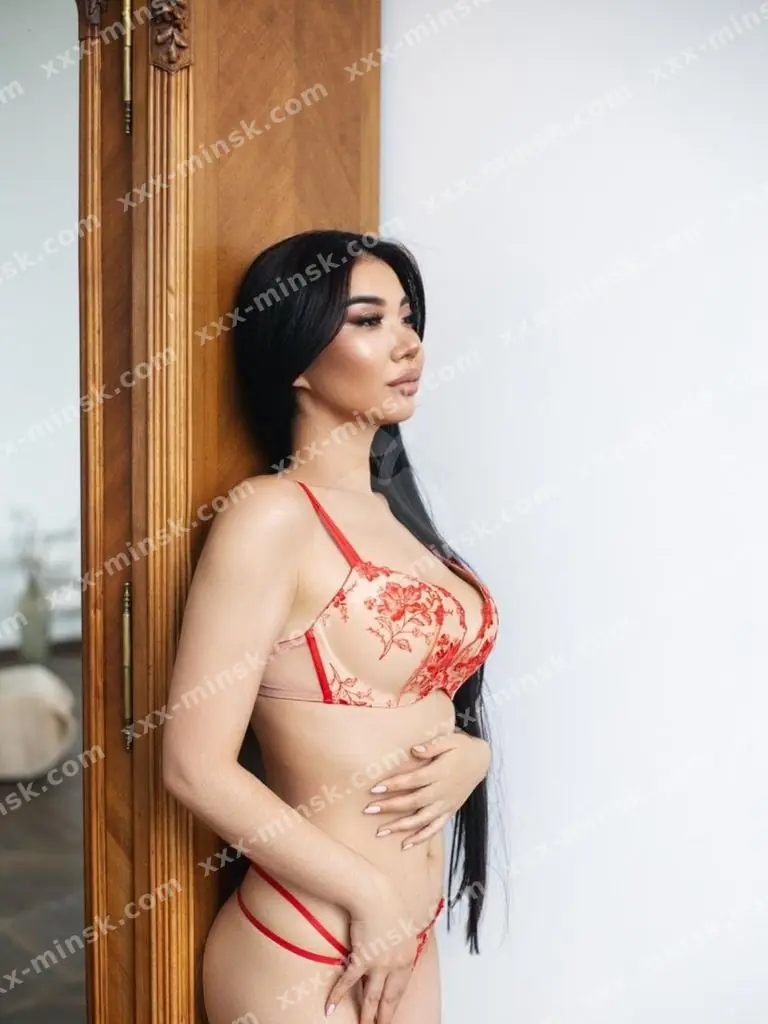 Снежана, 26
